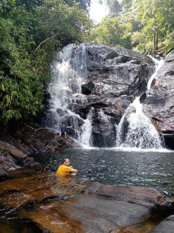 Evergreen Villa - Sinharaja Deniyaya Buitenkant foto