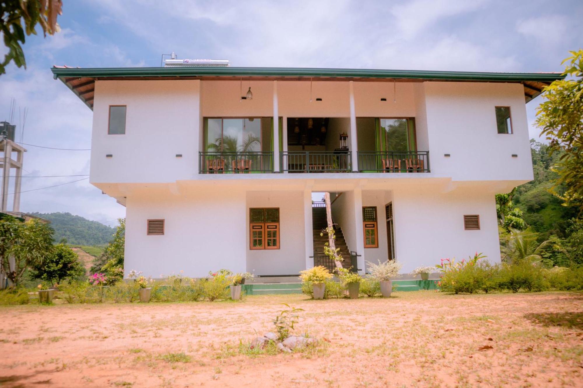 Evergreen Villa - Sinharaja Deniyaya Buitenkant foto